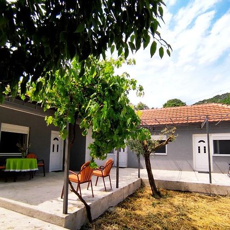 Celtis Shade House Villa Virpazar Bagian luar foto