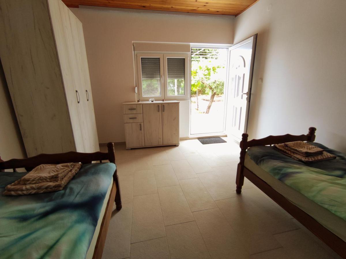 Celtis Shade House Villa Virpazar Bagian luar foto
