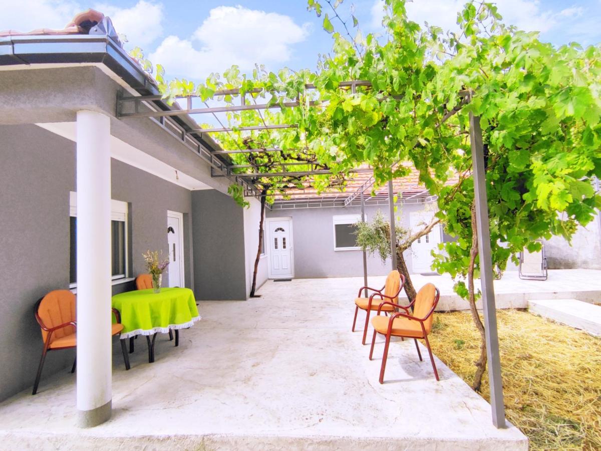 Celtis Shade House Villa Virpazar Bagian luar foto